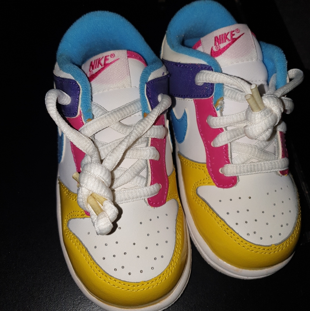 Kids Nike Sneaker
